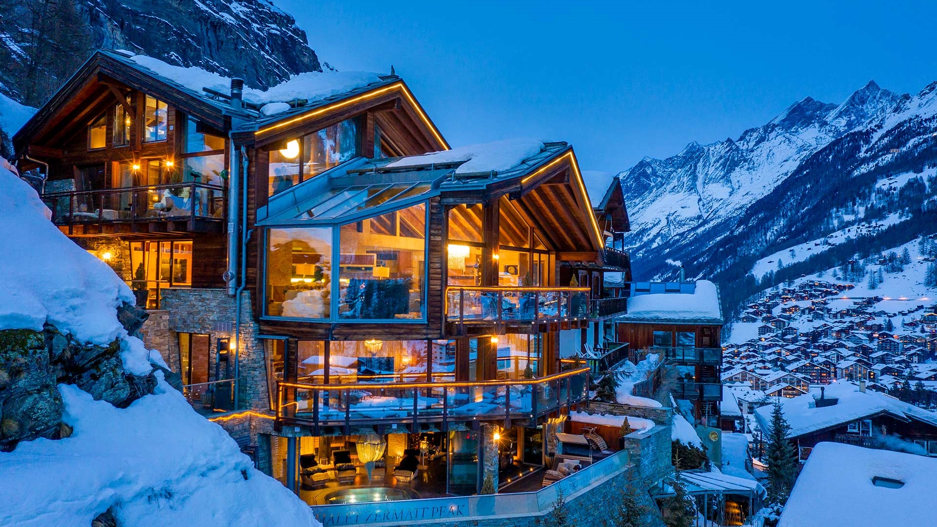 Ski chalet shop